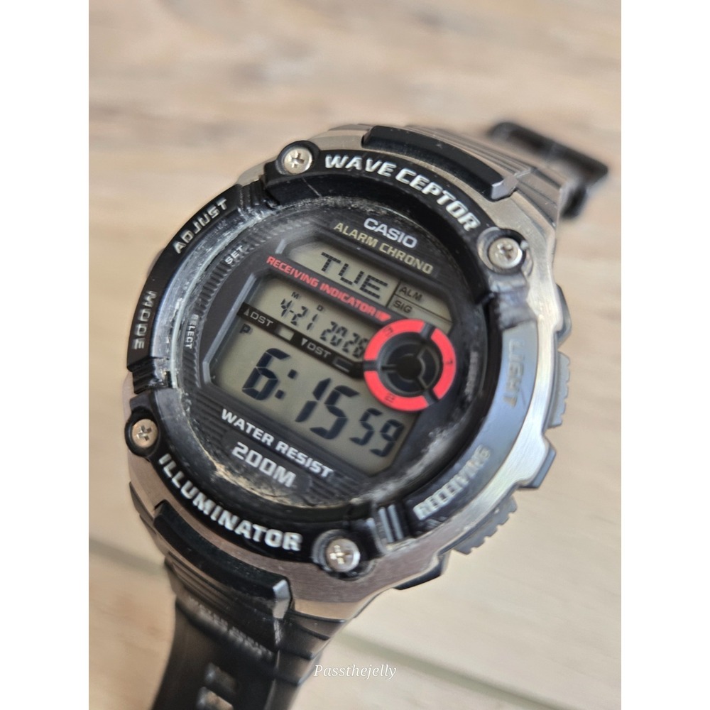 Vtg Casio Watch Mens Wave Ceptor Atomic Digital 200M Mimalist Outdoor Retro